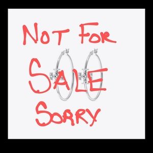 Tory Burch Eleanor Hoop Earrings